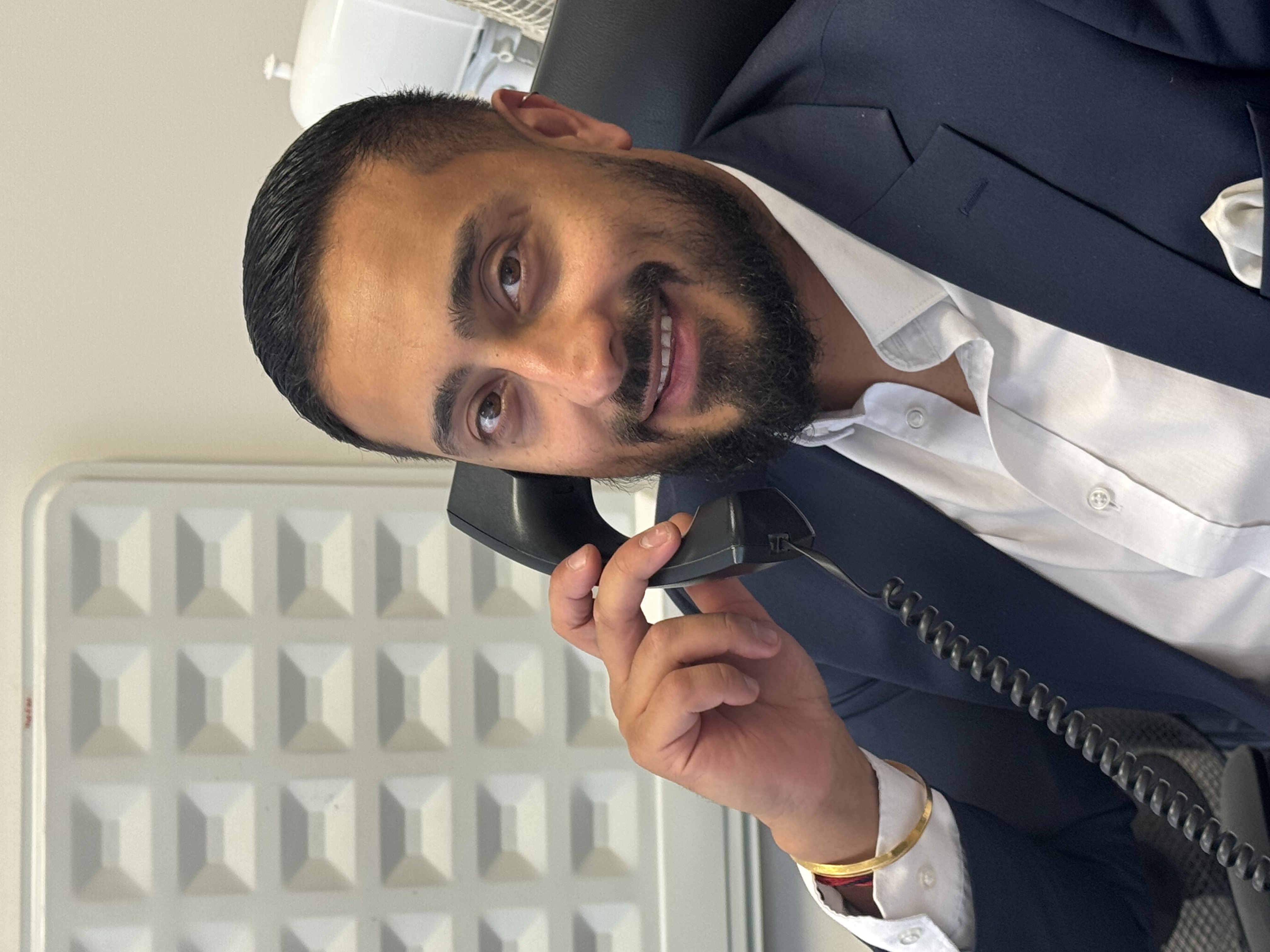 Jay Lota, Sales Manager